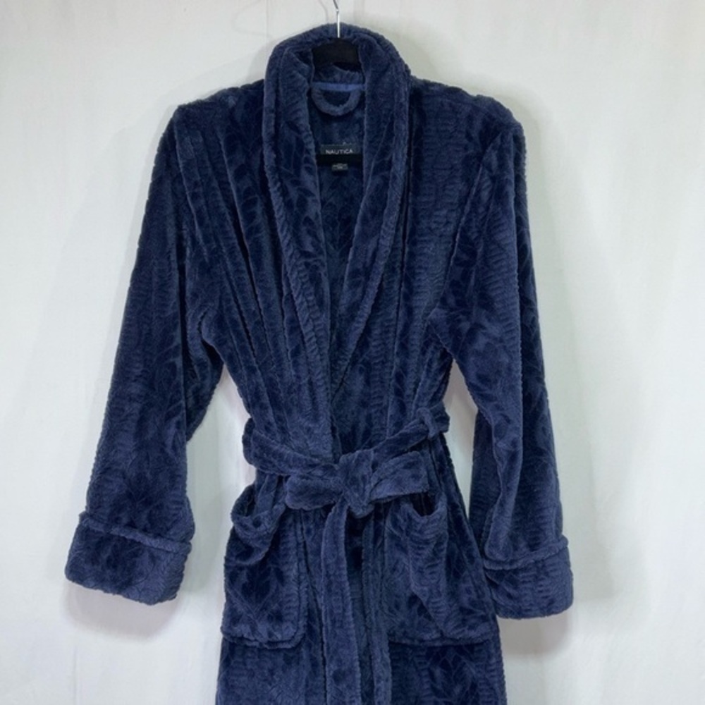 🍄 Nautica, s/m navy blue fleece belted robe: